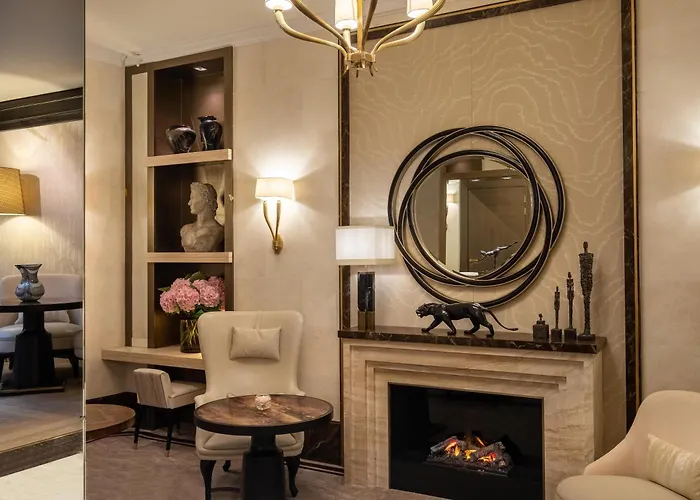 Hotel Elysia By Inwood Hotels Paris