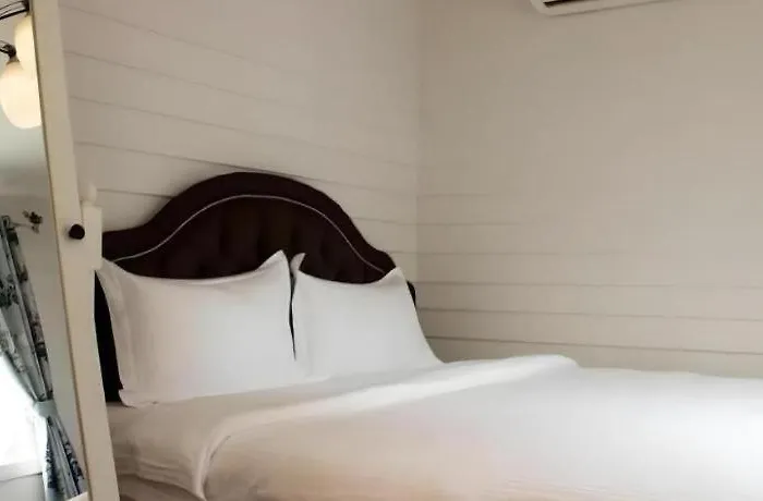 Ban Thung Dang Housotel Bangkok