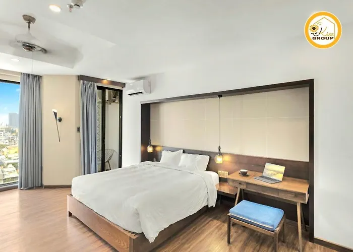 Tokyo Boutique Front Beach Hotel Danang