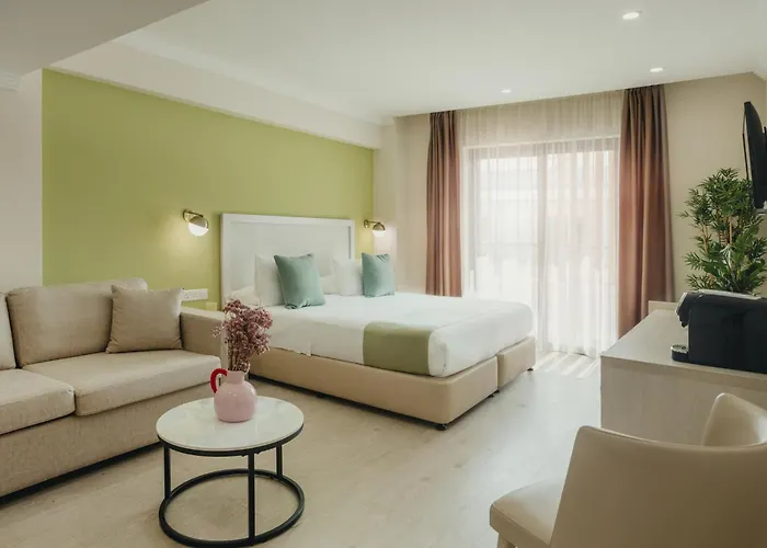 Roseum Boutique Hotel Larnaca