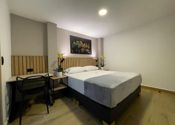 Vita Hotel Boutique - Aire Acondicionado&Desayuno Medellín