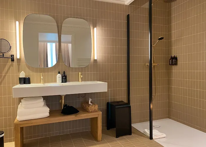 Nuage Hotel Paris