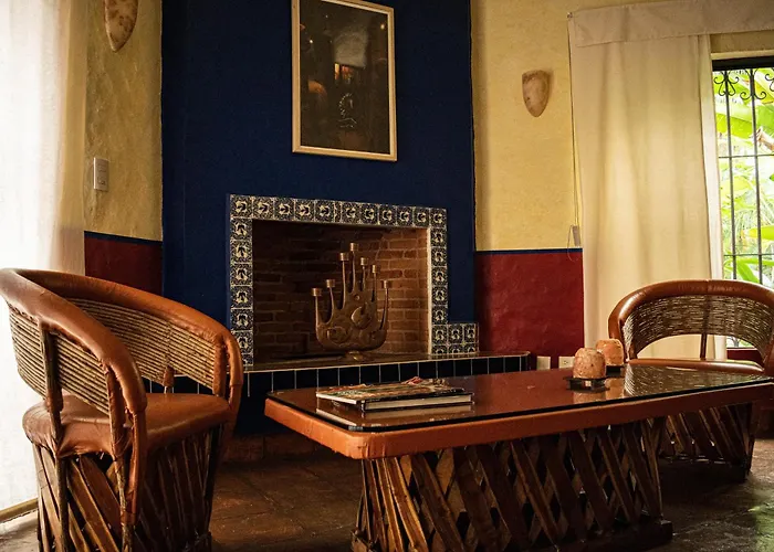 Gusto Cuernavaca Hotel